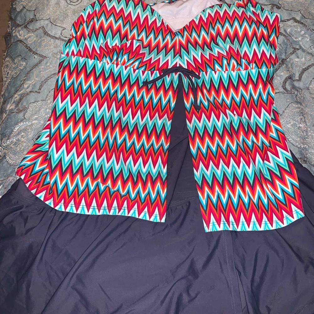 2pc Women’s Swim Set, Size 20W
